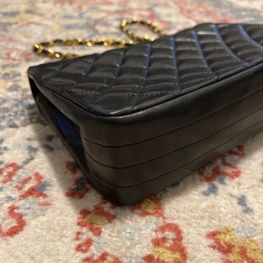 Chanel Vintage Black Round Single Flap Lambskin 24k Gold Hardware